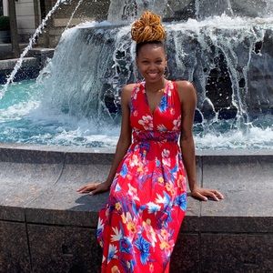 Meet your Posher, Taryn